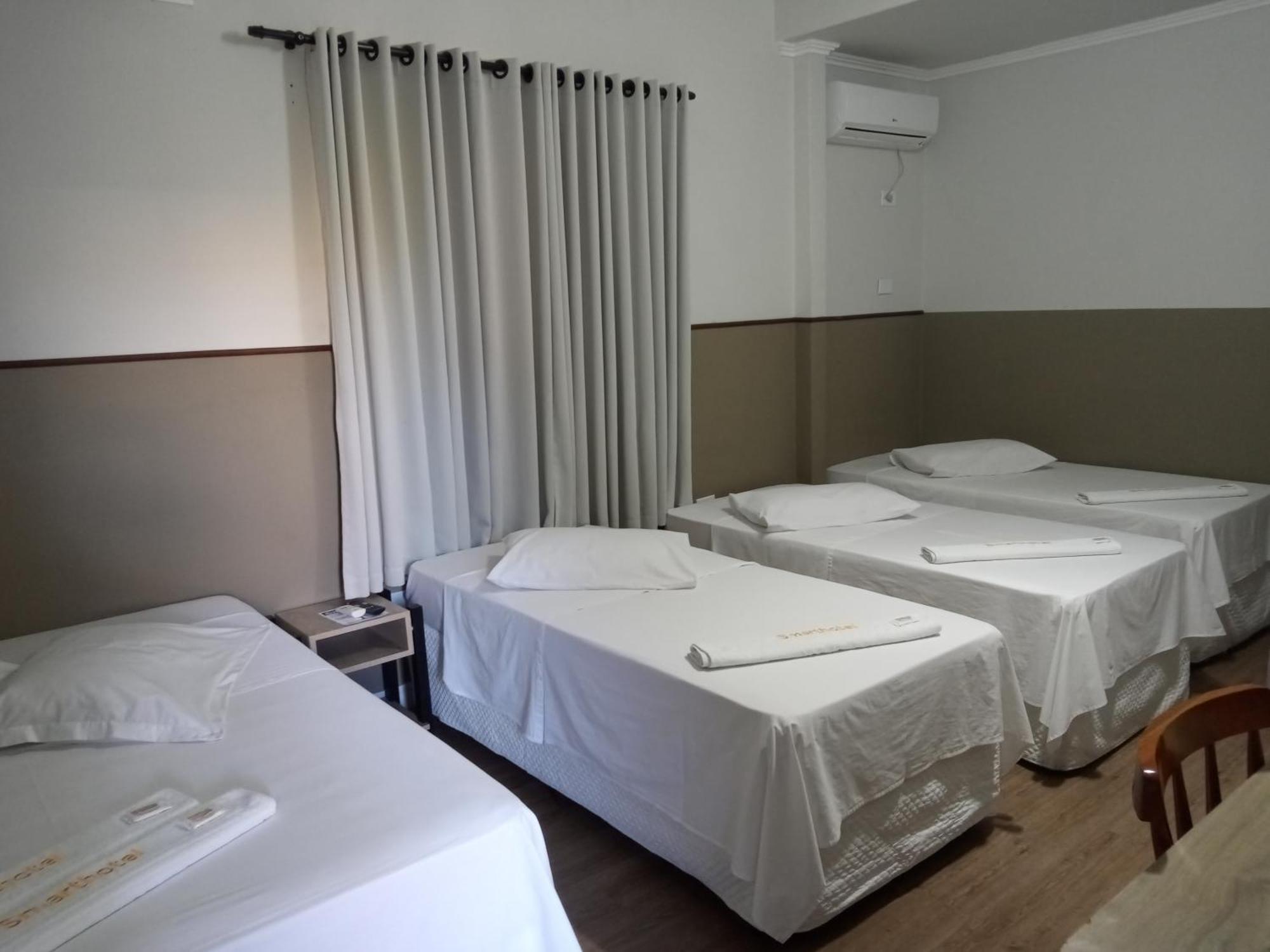 Smart Hotel Registro  Szoba fotó