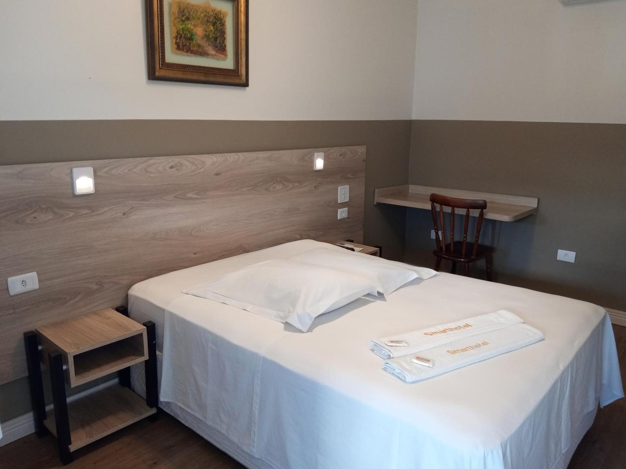 Smart Hotel Registro  Szoba fotó