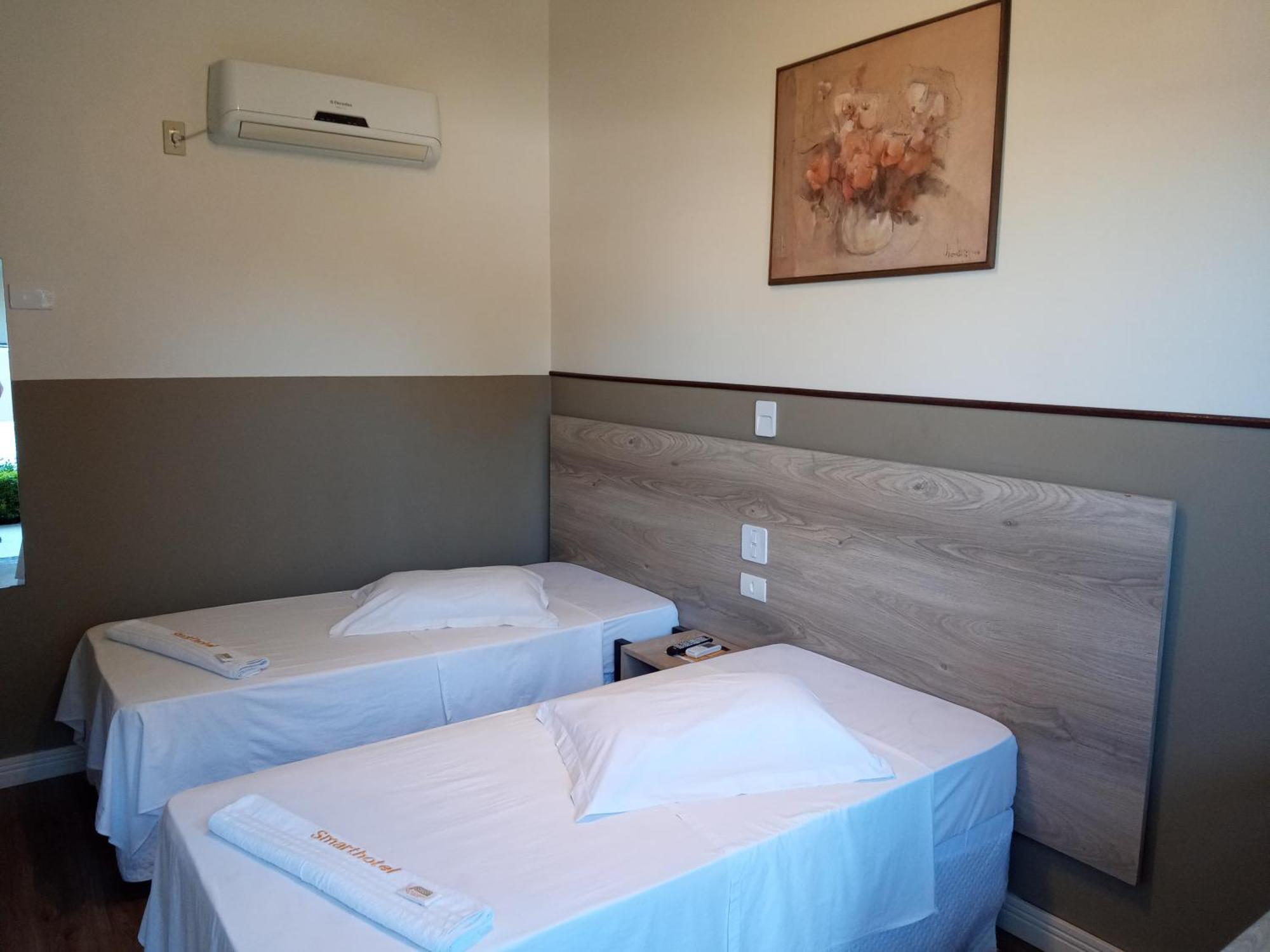 Smart Hotel Registro  Szoba fotó