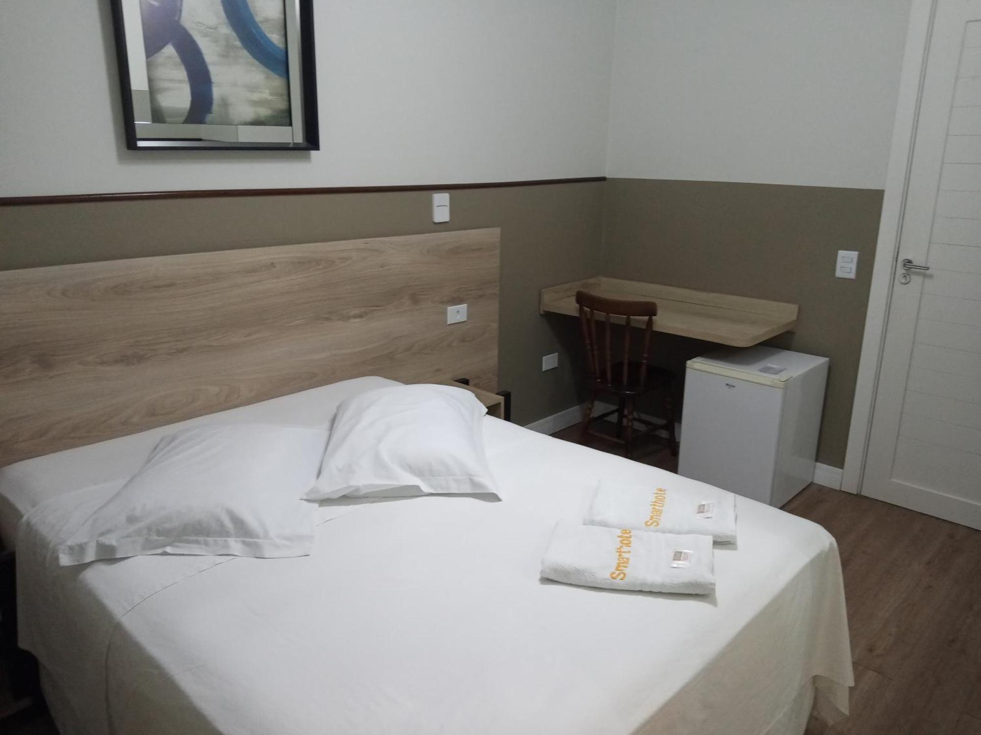 Smart Hotel Registro  Szoba fotó